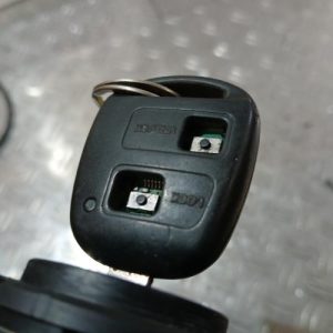 TOYOTA YARIS 2 PHASE 2