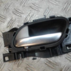 PEUGEOT 2008 1 PHASE 2