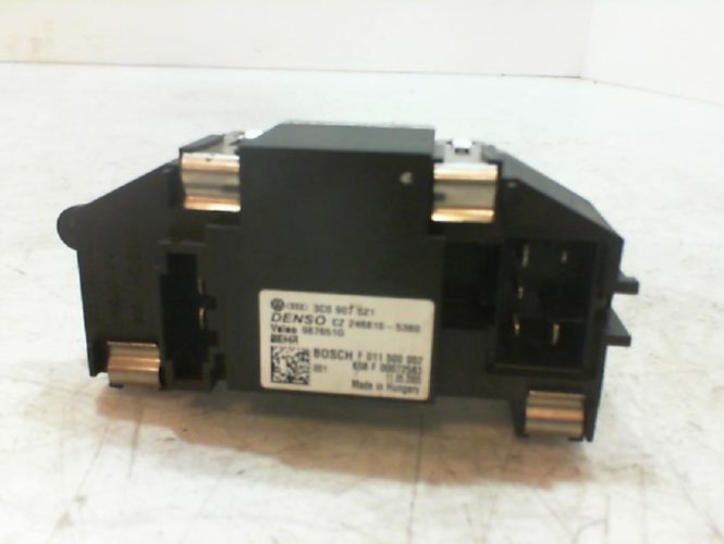 VOLKSWAGEN TOURAN 1 PHASE 1