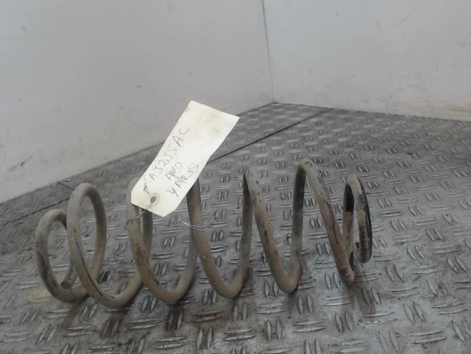 TOYOTA YARIS 1 PHASE 1