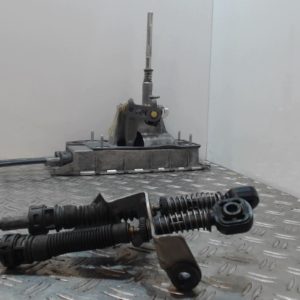 VOLKSWAGEN TOURAN 1 PHASE 1