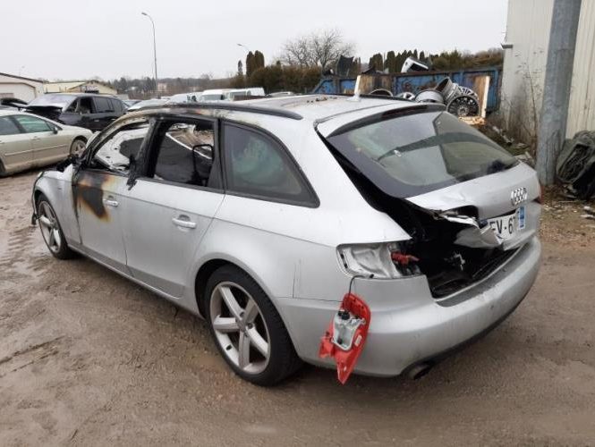 AUDI A4 3 AVANT PHASE 1 BREAK