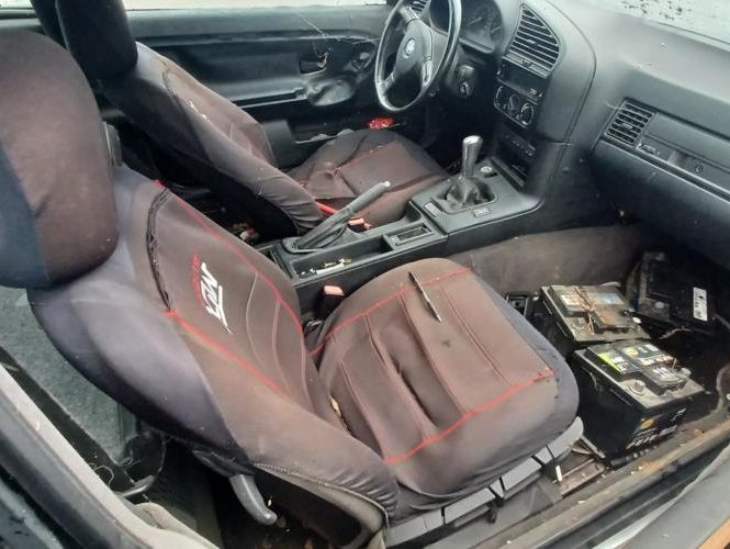 BMW SERIE 3 E36 COUPE