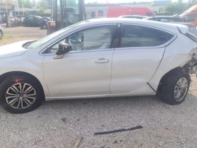 CITROEN DS4