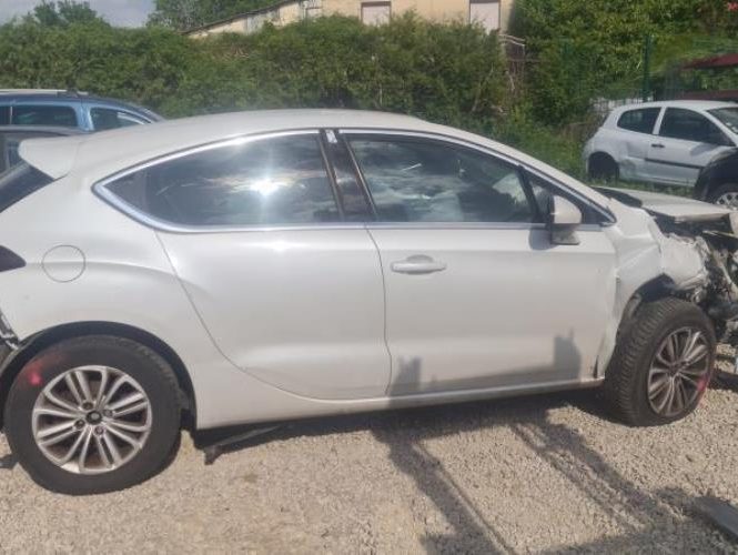CITROEN DS4
