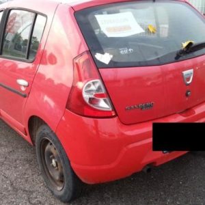 DACIA SANDERO 1