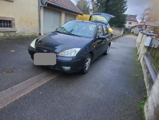 FORD FOCUS 1