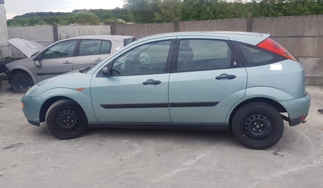 FORD FOCUS 1