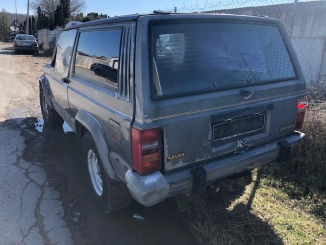 JEEP CHEROKEE