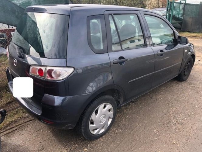 MAZDA 2 1