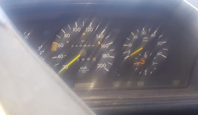 MERCEDES 250 W124 PHASE 1