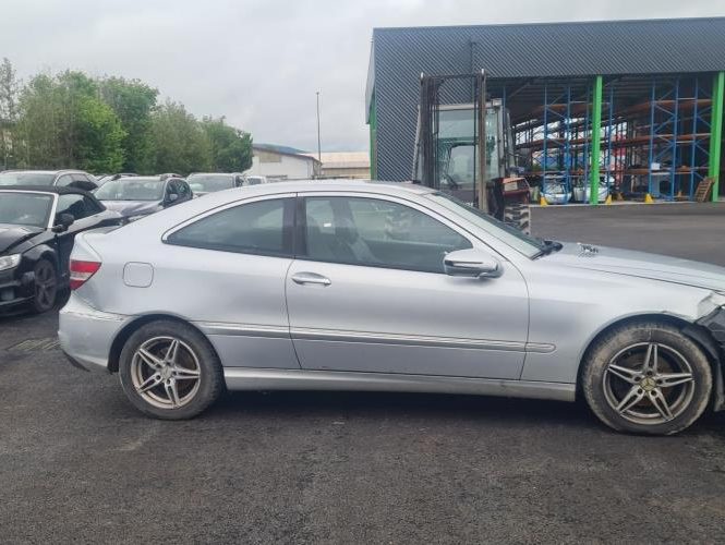 MERCEDES CLASSE CLC 203 COUPE