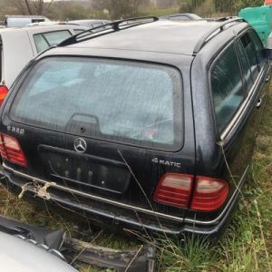 MERCEDES CLASSE E 210 PHASE 1 BREAK