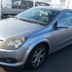 OPEL ASTRA H GTC PHASE 1