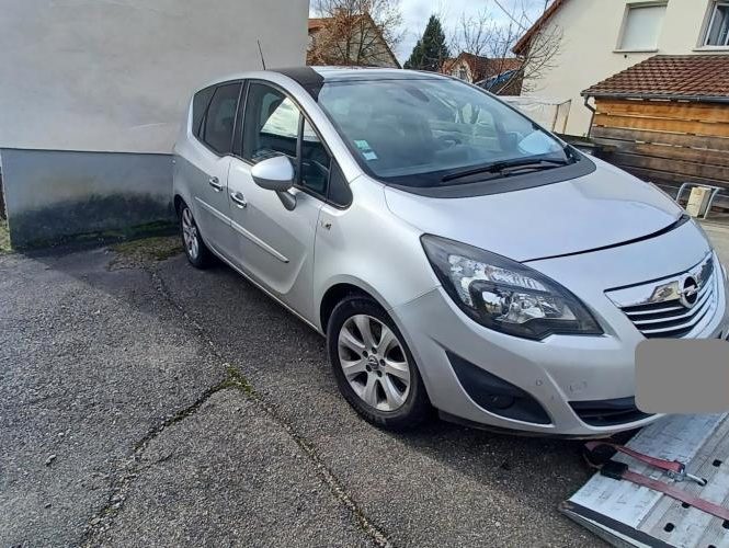 OPEL MERIVA B PHASE 1