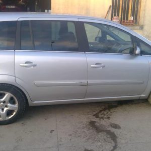 OPEL ZAFIRA B
