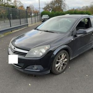 OPEL ASTRA H GTC PHASE 1
