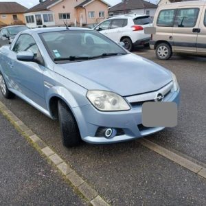 OPEL TIGRA 2 TWINTOP CABRIOLET
