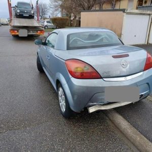 OPEL TIGRA 2 TWINTOP CABRIOLET