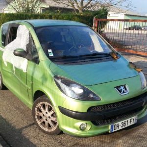 PEUGEOT 1007