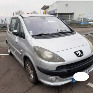 PEUGEOT 1007
