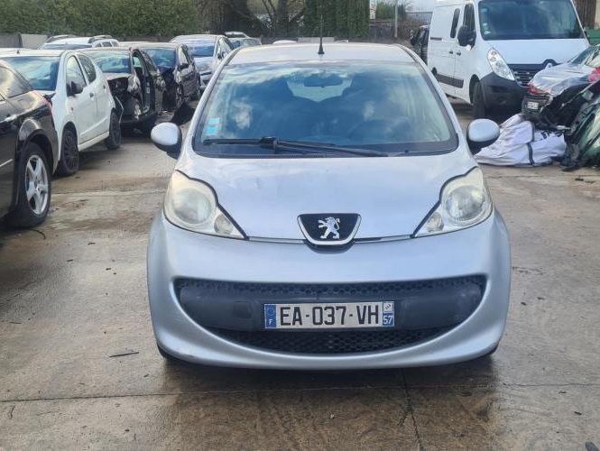 PEUGEOT 107 PHASE 1