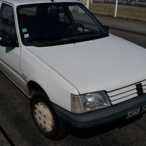 PEUGEOT 205 PHASE 2