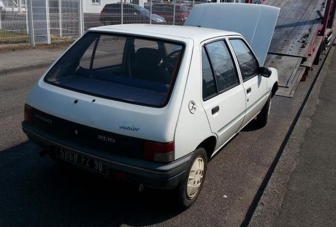 PEUGEOT 205 PHASE 2