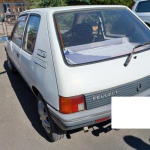 PEUGEOT 205
