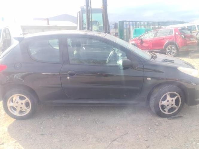 PEUGEOT 206+