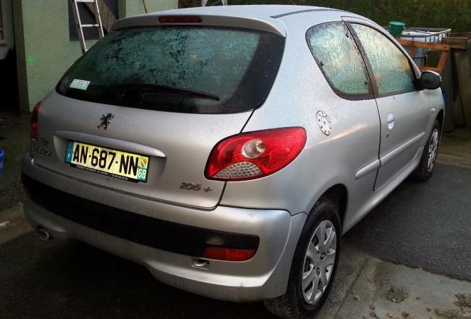 PEUGEOT 206+
