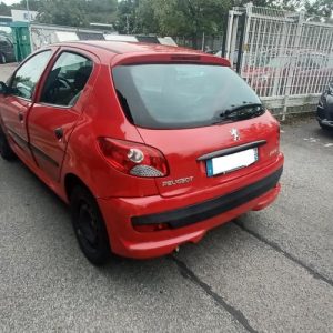 PEUGEOT 206+