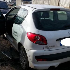 PEUGEOT 206+