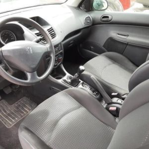 PEUGEOT 206+