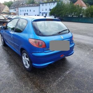 PEUGEOT 206
