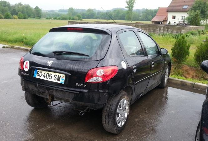 PEUGEOT 206+