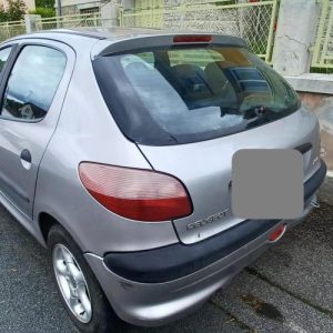 PEUGEOT 206