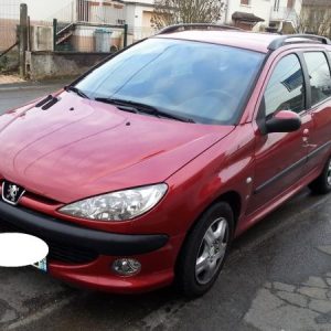 PEUGEOT 206