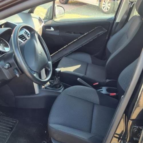 PEUGEOT 207+