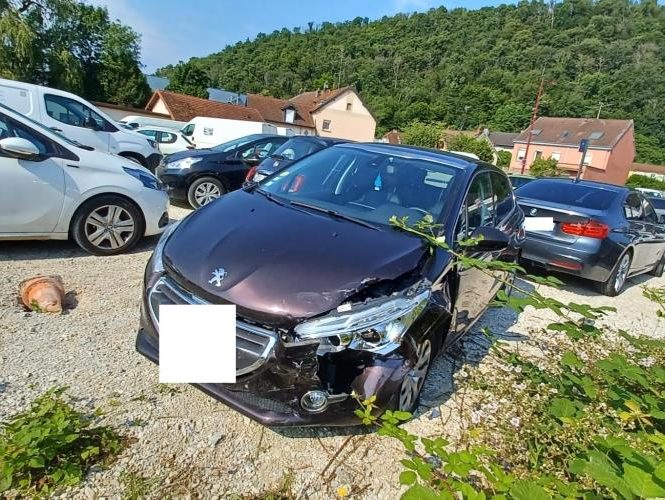 PEUGEOT 208 1 PHASE 1