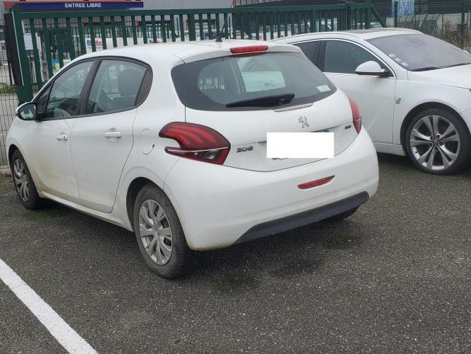 PEUGEOT 208 1 PHASE 2