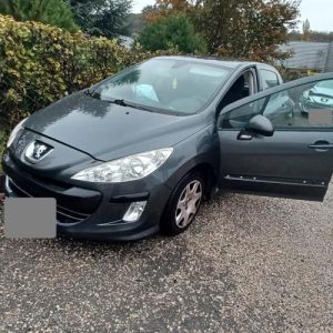 PEUGEOT 308 1