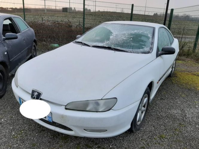 PEUGEOT 406 COUPE