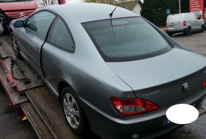PEUGEOT 406 COUPE