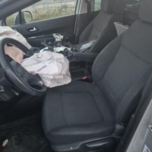 PEUGEOT 5008 1 PHASE 1