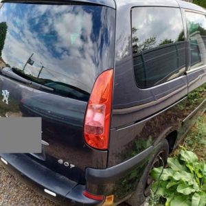 PEUGEOT 807