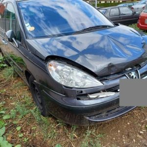 PEUGEOT 807