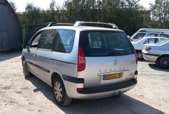 PEUGEOT 807