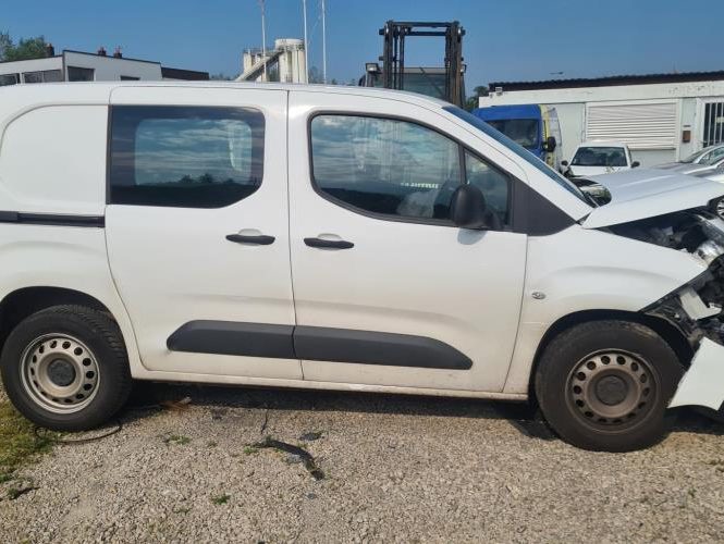 PEUGEOT PARTNER 3 PHASE 1