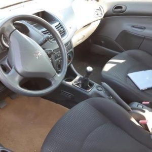 PEUGEOT 206+
